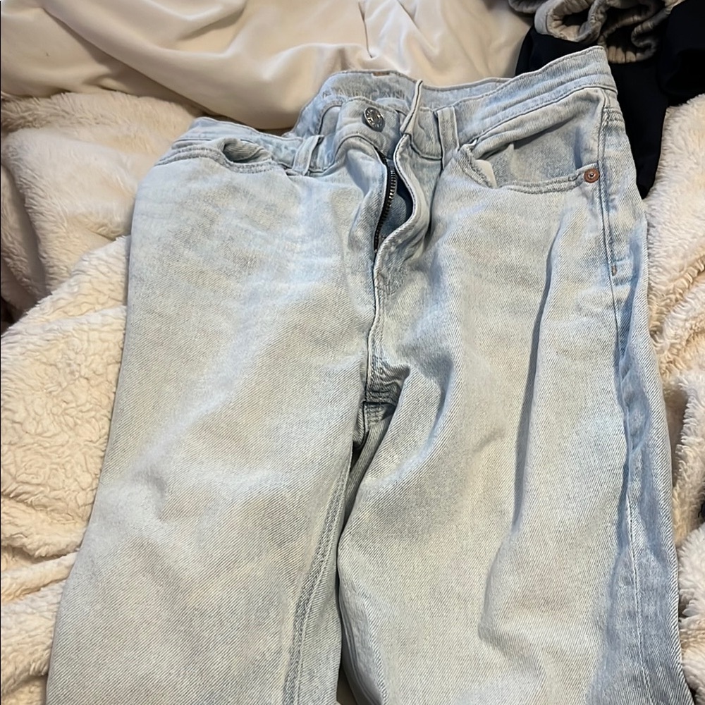 Casual Light Wash Denim Jeans